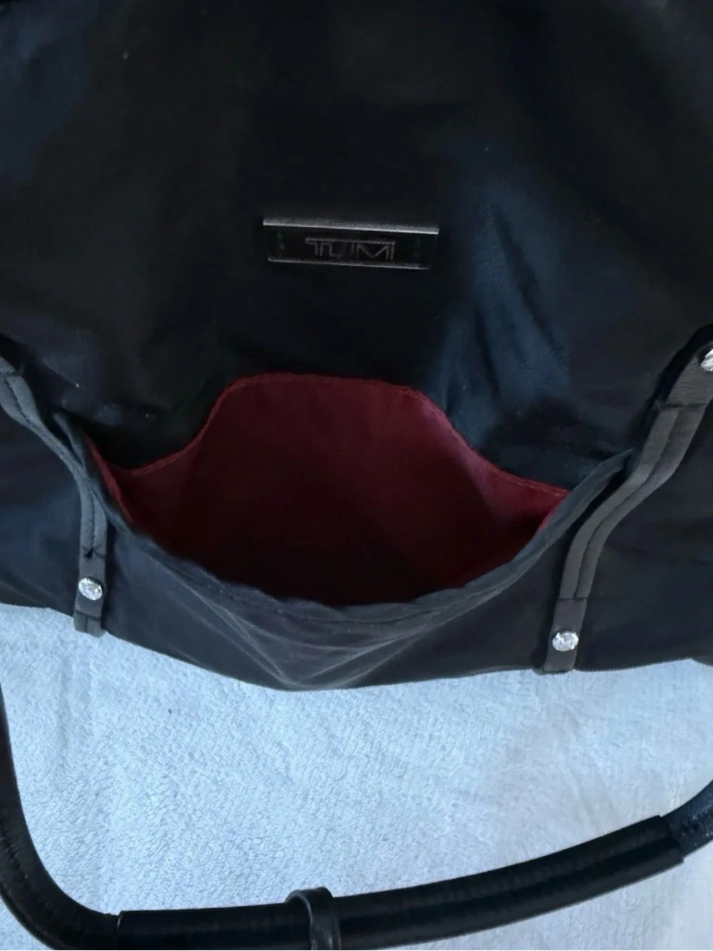 Tumi Voyageur Q-Tote Bag in black nylon with leather trim